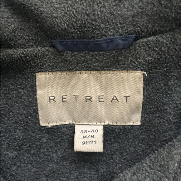 Coat - Picture 3 of 3